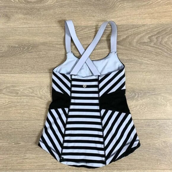 Lululemon Work It Out Tank Top Sea Stripe Polar Haze Black Black Size 4 - Picture 11 of 11